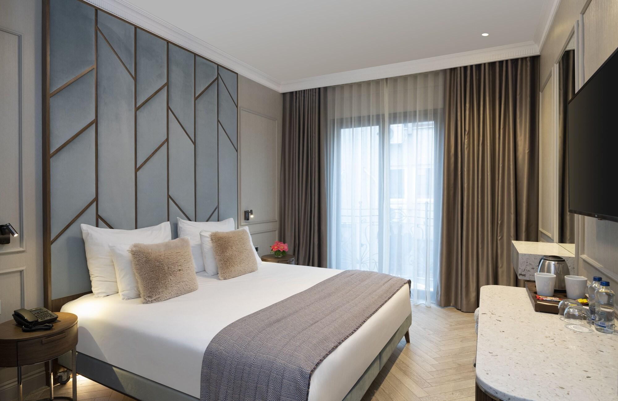 Hotel Nena อิสตันบูล ภายนอก รูปภาพ