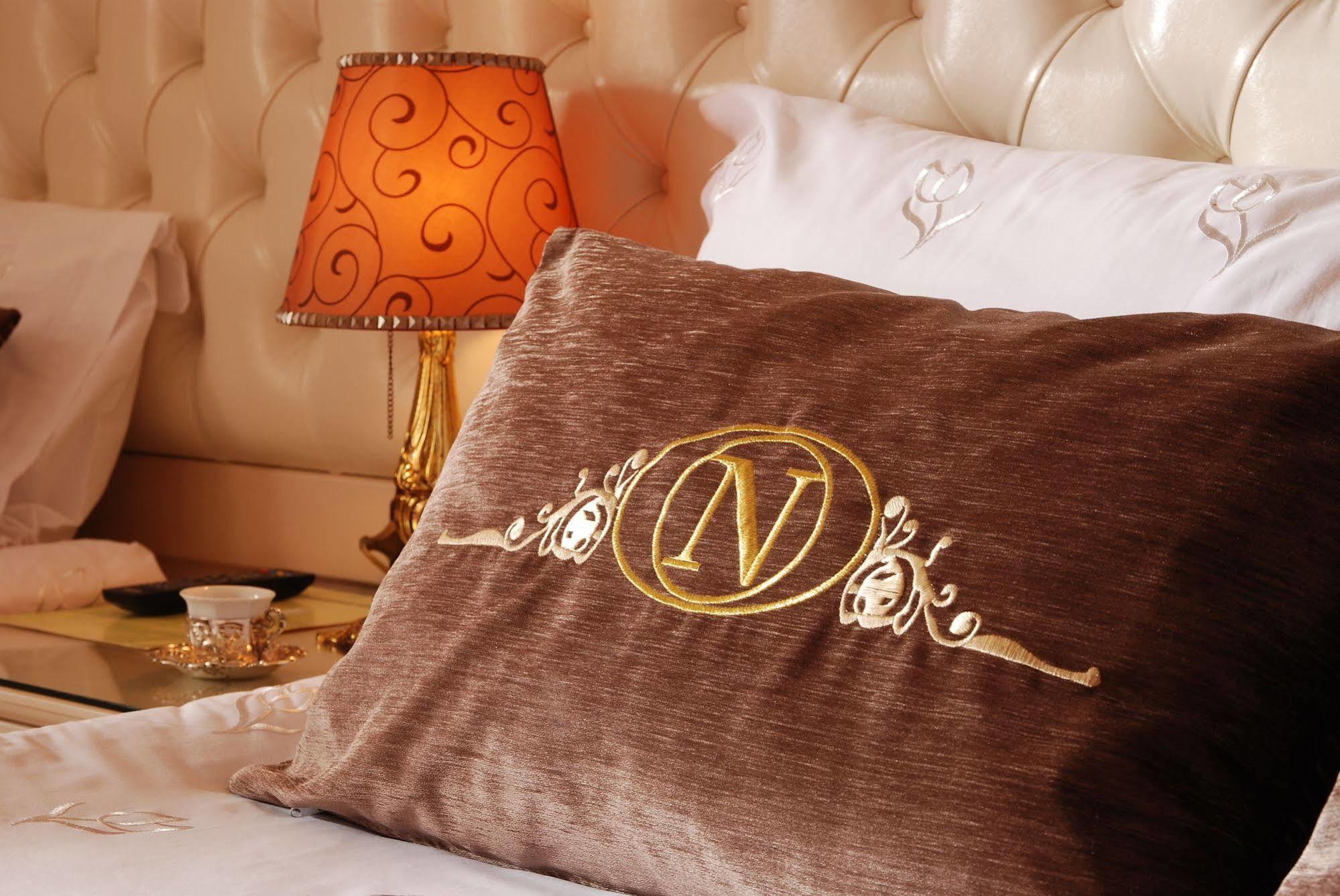Hotel Nena อิสตันบูล ภายนอก รูปภาพ